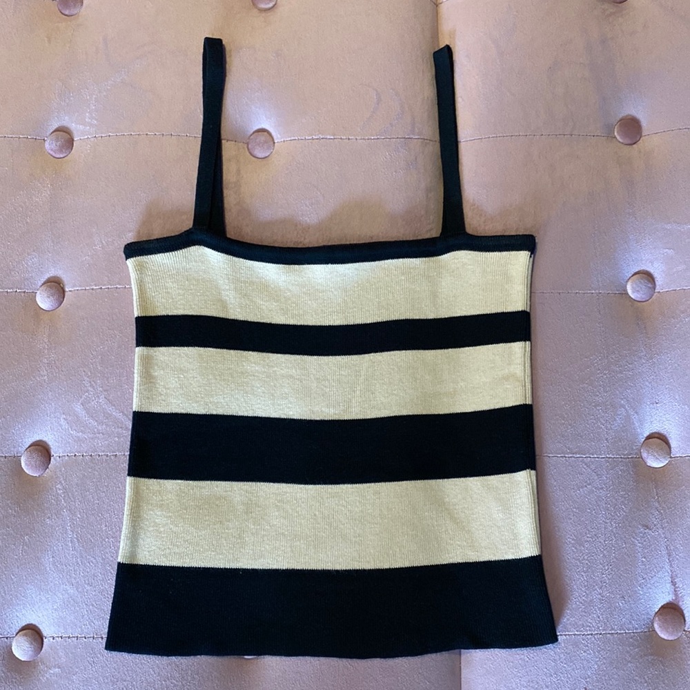 Bebe 🖤💛 Moda M